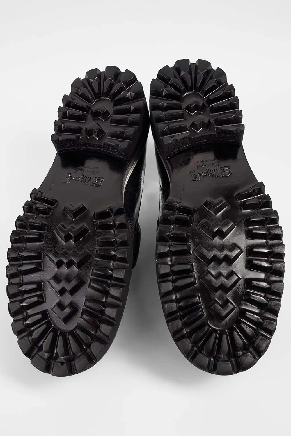 CAMDEN jet-black slip on shoes.